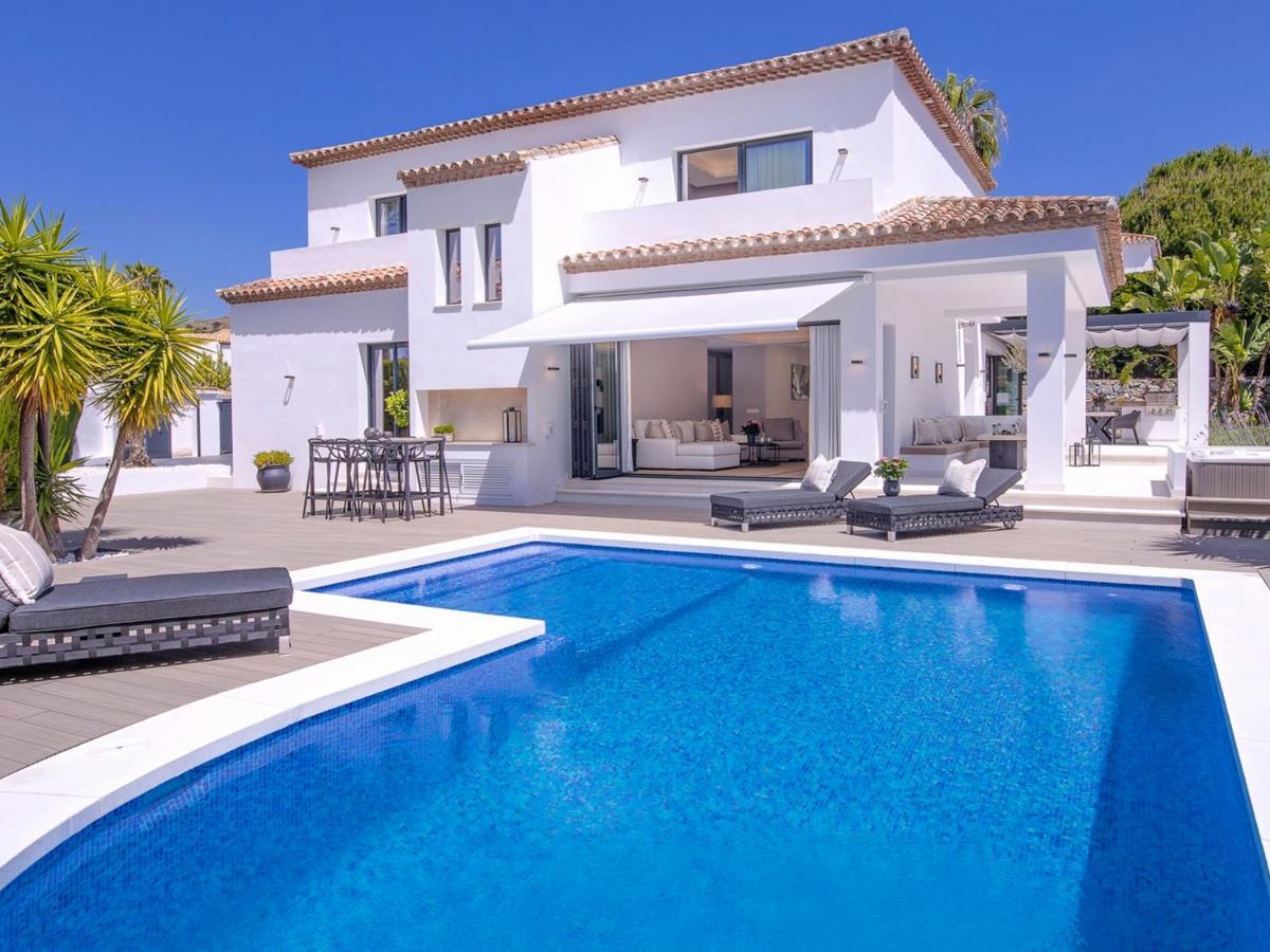 Vacation Marbella I Villa Lina, Golf Valley, Private Heated Pool, Jacuzzi, Close To The Marina Exteriör bild
