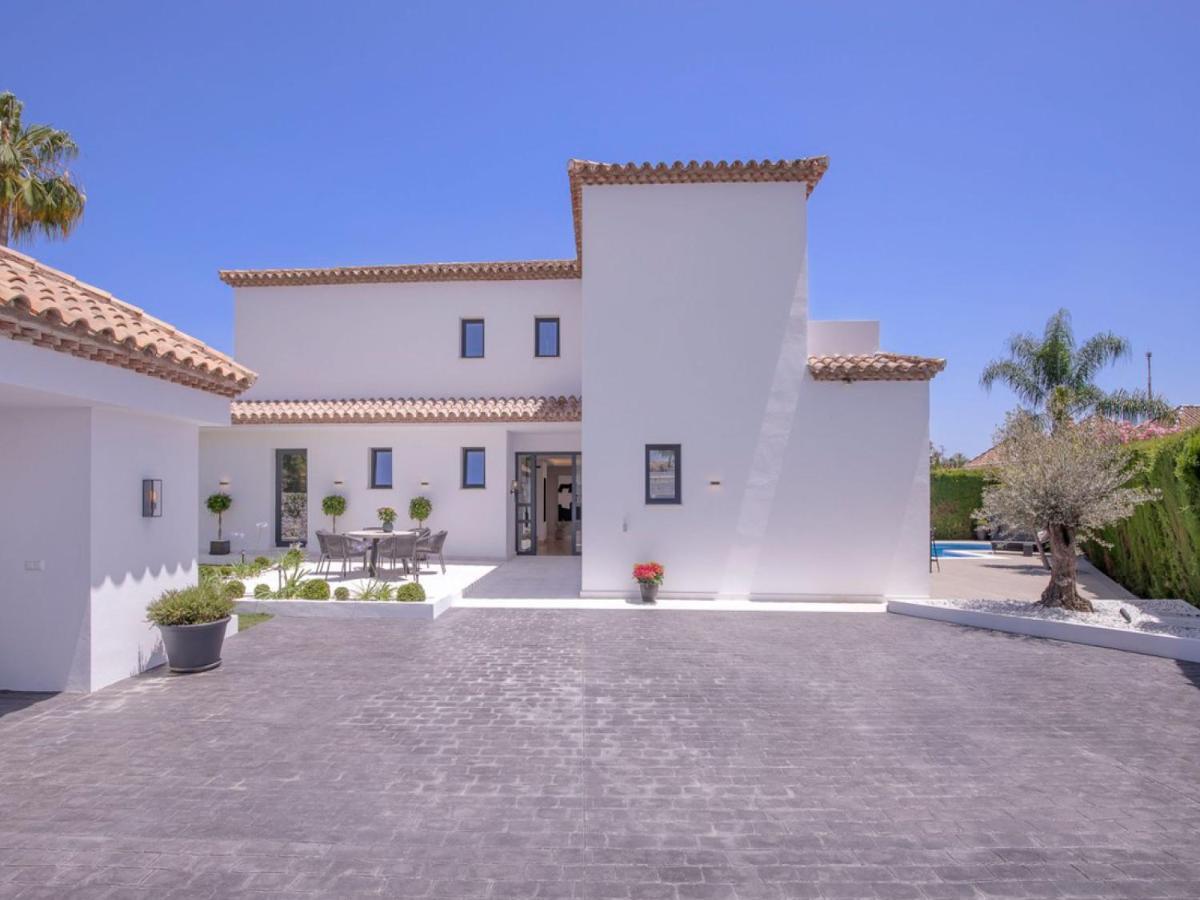 Vacation Marbella I Villa Lina, Golf Valley, Private Heated Pool, Jacuzzi, Close To The Marina Exteriör bild