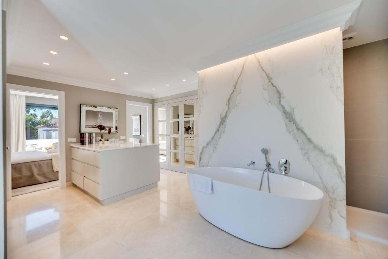 Vacation Marbella I Villa Lina, Golf Valley, Private Heated Pool, Jacuzzi, Close To The Marina Exteriör bild